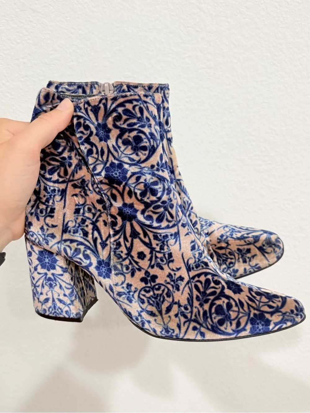 Free People Floral Velvet Ankle Boots Boho Western Coastal Cowgirl Size 6.5 (37) - Picture 1 of 7